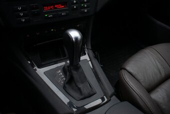 BMW X3 xDrive 2.0d A/T - 16