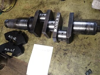 Zetor 25 rozne diely - 16