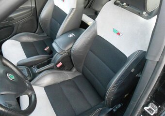 Škoda Octavia 2,0 RS 147 kW Serviska benzín - 16