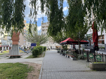 Výnimočný 3i byt v novšej tehlovej stavbe na 1. poschodí o c - 16