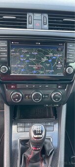 ŠKODA OCTAVIA COMBI RS III 2.0TSi 162Kw 220Ps. - 16
