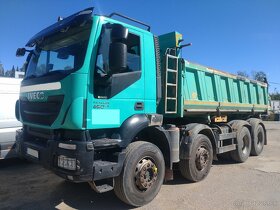 IVECO TRAKKER AD 410T45 8x4 - Třístranný sklápěč - 2 vozidla - 16