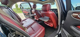 2005 Jaguar XJ8 L 4.2 V8 - 16