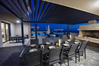 Luxusná krásne zariadená vila s bazénom  / Chorvátsko - 16