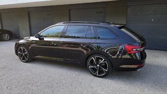 Skoda Superb Sportline r.v. 2023 27000km - 16