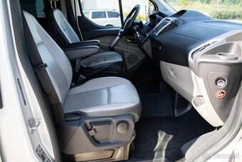 Ford Tourneo Custom 2.2 TDCi Titanium 114kW (2015). - 16