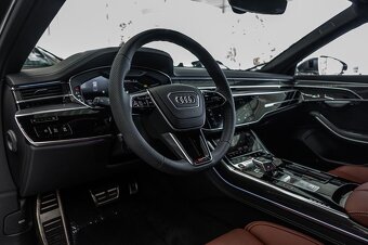 Audi S8 4.0TFSI - 16