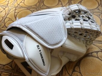 Brankárska lapačka Bauer Vapor Hyperlite 2, custom, klas. g. - 16