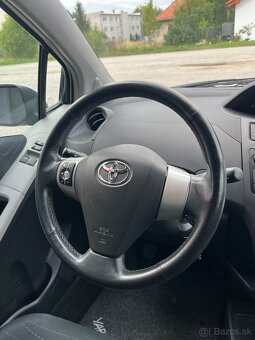 Toyota Yaris 1.3 Benzin = Klíma, 192756km Bez korozie = - 16