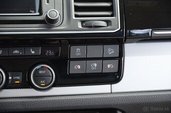 Volkswagen T6 Multivan 2,0 BiTDI HIGHLINE 4motion 150kw - 16