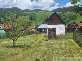 Murovaný dom s dreveničkou na krásnom a tichom mieste s ve - 16