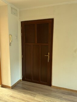 veľký 2-izbový byt Prakovce - 16