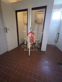 OVERENÉ REALITY - ponúkame exkluzívne na predaj priestrannú  - 16