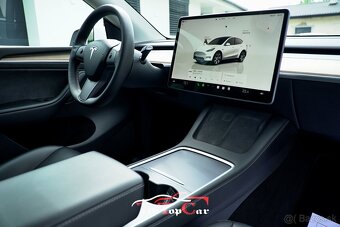 ⏩ Tesla Model Y 75kWh Long Range AWD - 16
