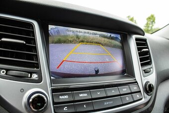 Hyundai Tucson 1.7 CRDi Style M6 - 16