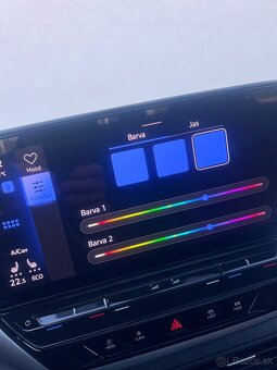 VW ID.5 150KW PERFORMANCE MATRIX PANORÁMA ŤAŽNÉ HEAD-UP - 16