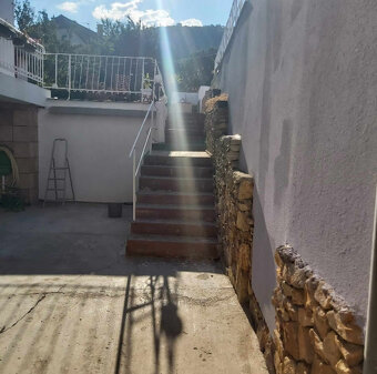 Výrazná zľava Atraktívny rodinný dom s 5 bytovými jednot - 16