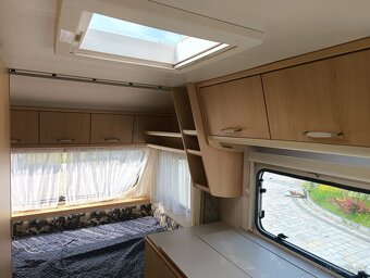 Obytny prives Chateau Carrat 440 - predstan, kurenie - 16
