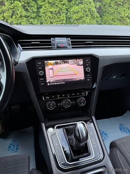 Volkswagen Passat Variant 2.0 TDI EVO Business DSG - 16