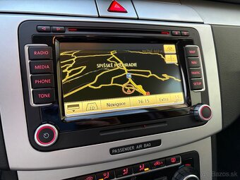 VOLKSWAGEN PASSAT VARIANT 2.0 TDI 103 kW CR NAVI - 16