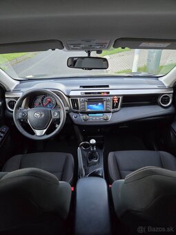 Toyota Rav4 2.0 D-4D - 16