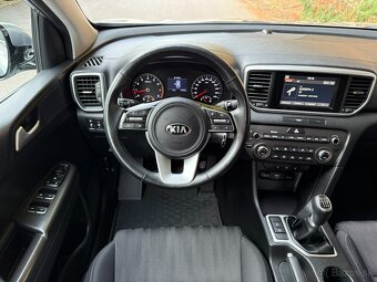 KIA SPORTAGE 1.6 GDI GOLD / 21 000 km / NEBÚRANÉ / 1.MAJITEĽ - 16