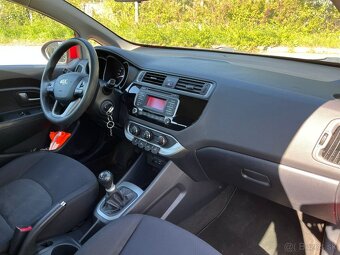 KIA Rio 1.25 benzín - 16