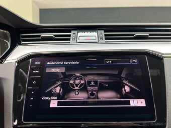 Volkswagen Passat Variant 2.0 TSI 140 kW R-Line DSG - 16