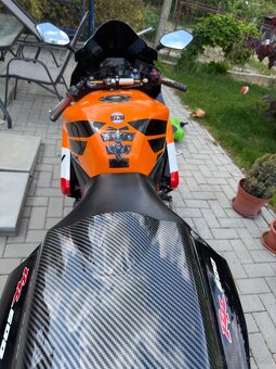 Honda CBR 600rr 2005 - 16