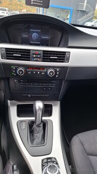 E91 Touring 320D A/T - 16