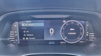 Škoda Octavia Combi 2,0 TDi Ambition + 85KW M6 Virtual Cocpi - 16