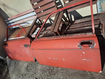 Fiat 128 SL Coupe  prednú kapotu volant - 16