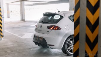 Seat Leon Cupra R300 - 16