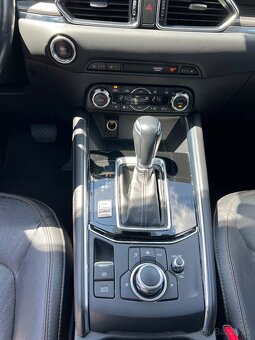 Predám Mazda CX-5 2.5 143kw AWD Revolution Top - 16