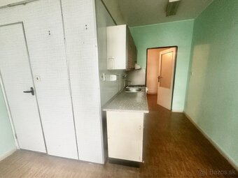 Predaj slnečný 2 izbový byt Centrum I - Dubnica nad Váhom - 16