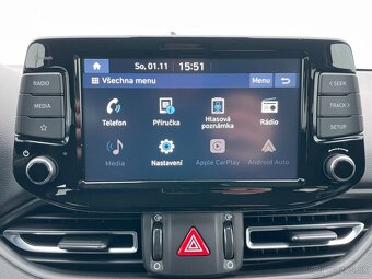 Hyundai i30 Com. 1.6CRDi ČR SMART+ 1.maj - 16