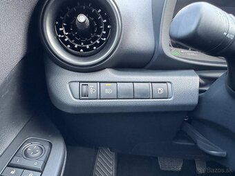 Toyota C-HR - 16
