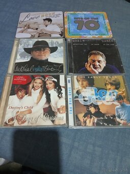 Predám rôzne cd nosiče - 16