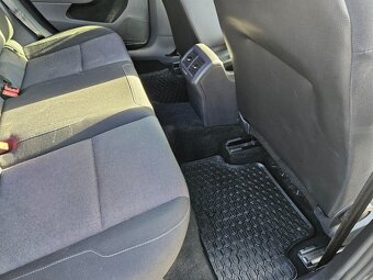 Volkswagen Golf Variant 1.6 TDI 77kW Comfortline NIZSIA CENA - 16