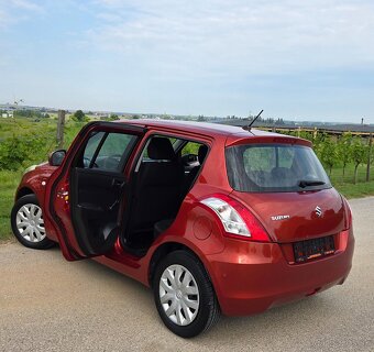 Suzuki Swift 1.25 16V 66KW/90 koní R.V.10/2010 - 16