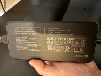 Predam Asus ROG Zephyrus S17 GX703H - 16