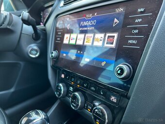 Škoda Octavia Combi 2.0 TDI DSG - 16