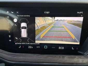 VW Touareg 3.0 TDI 4x4 DSG 2024, 26tis.km, IQ LED, DCC, ACC - 16