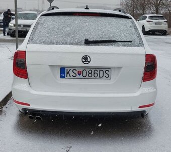 FAREBNY ZNAK SKODA - LOGO EMBLEM SKODA FAREBNE LAKOVANE - 16