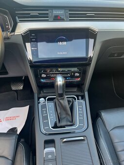 Volkswagen Passat B8 Facelift 2021 2.0 TDi - 16