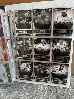 Hokejové kartičky - 16