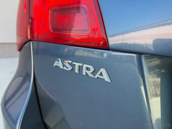 OPEL ASTRA SPORTS TOURER 1.6CDTI MODEL 2016 TOP - 16