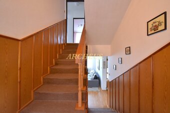 3D  /EXKLUZÍVNE / RODINNÝ DOM, HUNCOVCE (KEŽMAROK), 540m2 - 16
