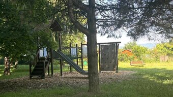 2-izbový byt s veľkým balkónom i pivnicou Novej Dubnici (kúp - 16