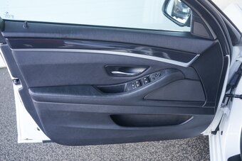 119- Bmw, Rad 5, 2012, nafta, 2.0 d, 135kw - 16